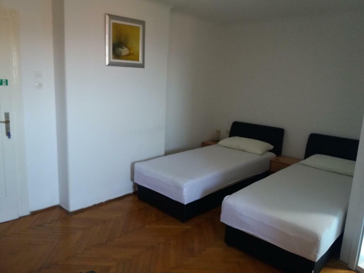 Apartmani Bulic Split Exterior photo